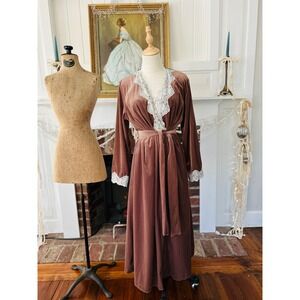 Vintage‎ Cinema Etoile Brown Lace Nightgown Robe Set Small classic romantic